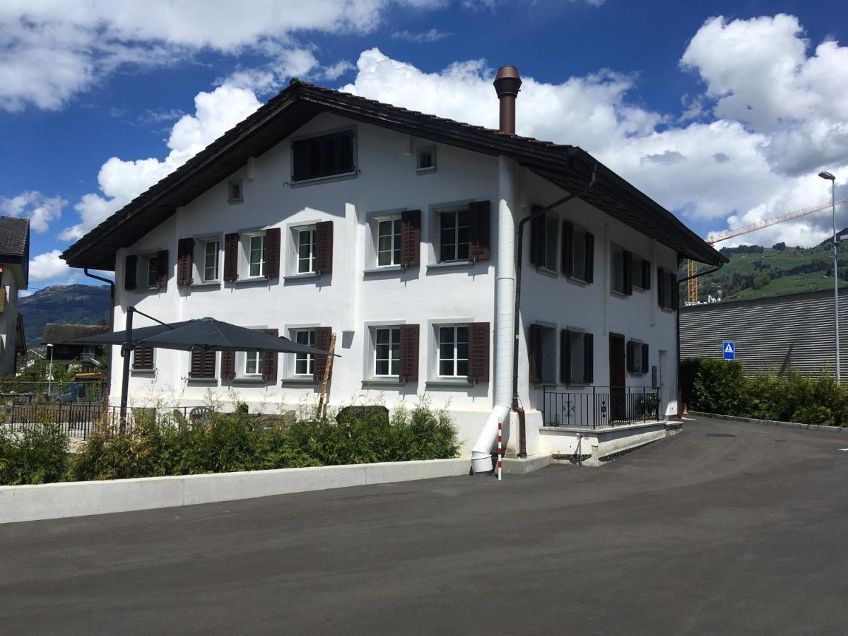 Bed and Breakfast No Such Thing Schwyz Exterior foto
