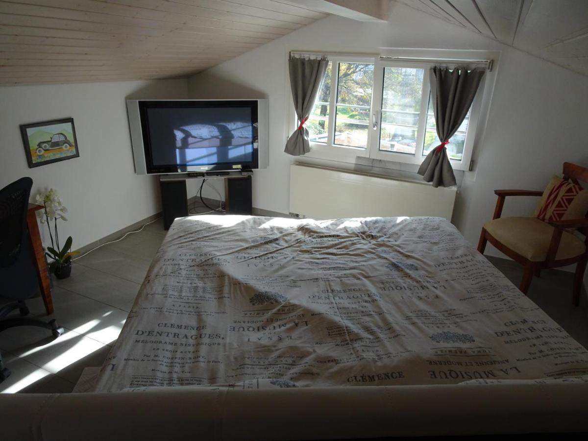 Bed and Breakfast No Such Thing Schwyz Exterior foto