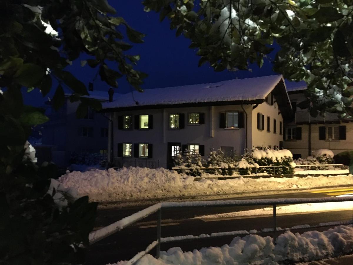 Bed and Breakfast No Such Thing Schwyz Exterior foto